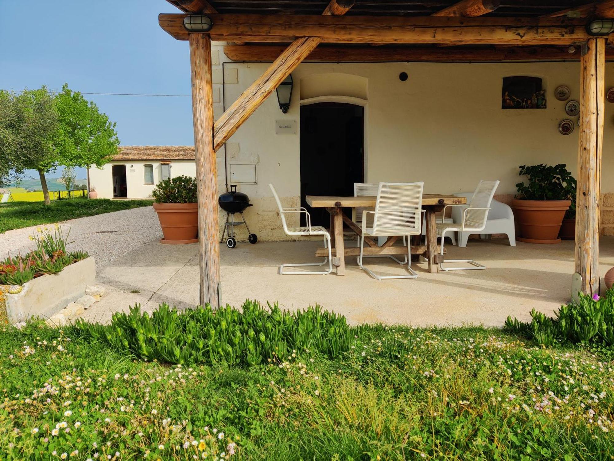 Rustico Del Bozzo Pension Castelleone di Suasa Buitenkant foto
